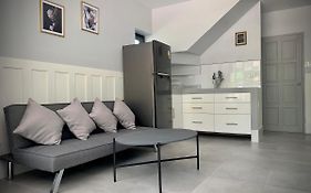 Island House Rentals 26